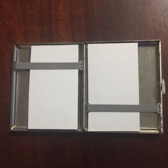 Women’s Vintage Cigarette Holder ( Card Holder) - Picture 7 of 7